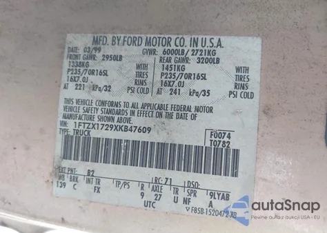 1999 Ford F-150 Work Series/Xl/Xlt z USA, uszkodzony, nr VIN 1FTZX1729XKB47609